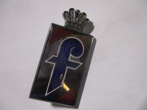 Pininfarina badge emblema - pininfarina,